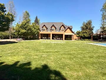 Casa en venta en Preciosa casa Las Brisas de Chicureo (121070), Colina - 5 dormitorios, 4 baños