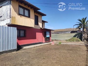 Casa en venta en Santa Lucía, San Antonio - 4 dormitorios, 3 baños