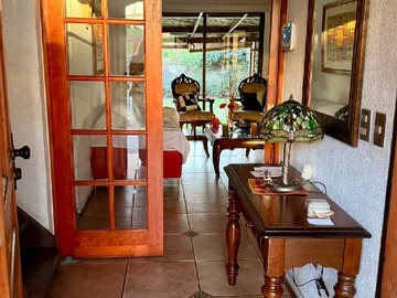 Casa en venta en Chalet con amplio patio trasero (182690), La Reina - 3 dormitorios, 2 baños