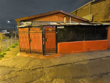 Casa en venta en rio zamora, La Pintana - 3 dormitorios, 2 baños