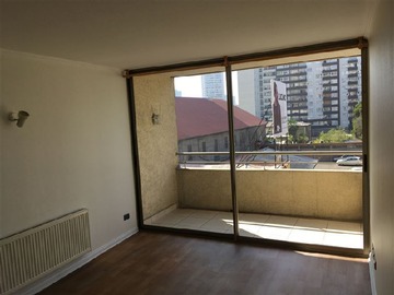Departamento en venta en Lira/ Santa Isabel, Santiago - 1 dormitorio, 1 baño