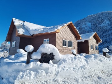 Casa en venta en Centro de Ski Corralco. Residencia de Montaña en Venta - 4 dormitorios, 2 baños