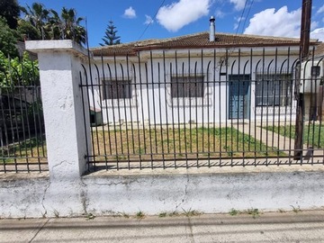 Casa en venta en centro de villa alemana, Villa Alemana - 3 dormitorios, 2 baños