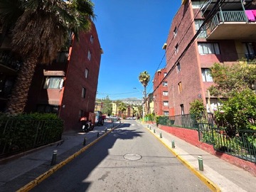 Departamento en venta en Vital Apoquindo 1690, Las Condes - 2 dormitorios, 1 baño