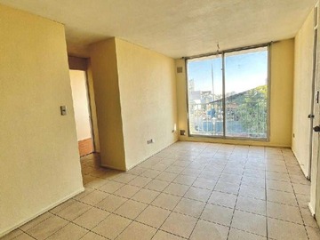 Estacionamiento en venta en Departamento La Cisterna Cercano a Metro (171605), La Cisterna