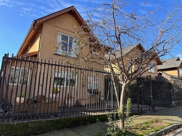 Casa en venta en Venta 6500uf casa torreones, Concepción - 4 dormitorios, 4 baños