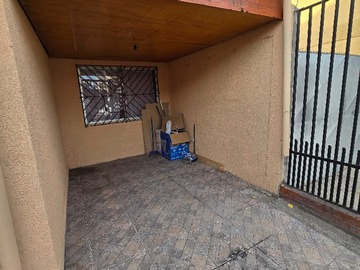 Casa en venta en Recien remodelada, se acepta subsidio. (165399), Quilicura - 2 dormitorios, 1 baño