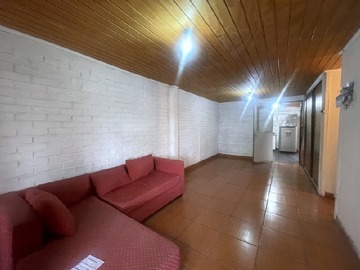 Casa en venta en Vende Casa Esmeralda/Coronel 4D1B, La Granja - 4 dormitorios, 1 baño