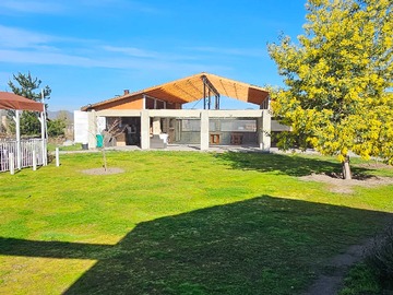 Casa en venta en Vive Cómodo Cerca de Todo en Tu Nuevo Hogar (182429), Pirque - 6 dormitorios, 6 baños