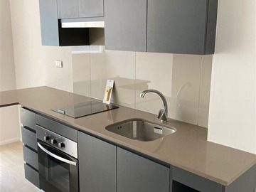 Departamento en venta en Av. Diez de Julio esquina Arturo Prat., Santiago - 1 dormitorio, 1 baño