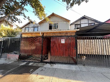 Casa en venta en Casa Av. El Descanso - Maipu (86616), Maipú - 2 dormitorios, 2 baños