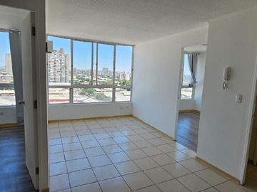 Departamento en venta en 2 Dorm, 1 Baño, conexión lavadora, Metro (81303), Santiago - 2 dormitorios, 1 baño