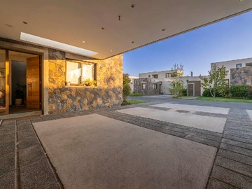 Venta / Casa / La Reina