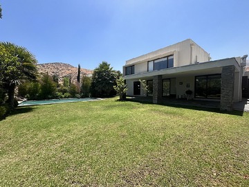 Casa en venta en Piedra roja chicureo, Colina - 5 dormitorios, 4 baños