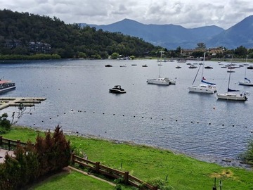 Departamento en arriendo diario en Depto para 8 personas con vista al lago en condominio con playa y marina, Pucón - 4 dormitorios, 3 baños