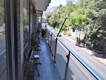 Departamento en venta en Departamento con vista al Cerro Santa Lucia (172667), Santiago - 5 dormitorios, 5 baños