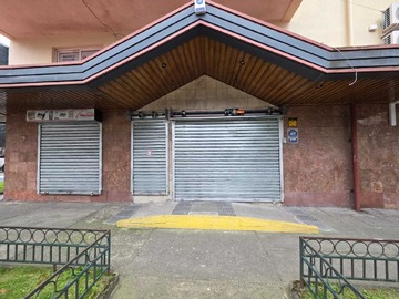 Local Comercial en arriendo mensual en Amplio local de esquina en Puerto Montt (157430), Puerto Montt - 4 baños