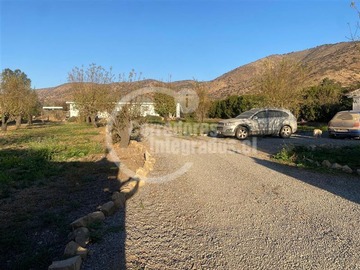 Parcela en venta en Camino Lonquen / el Oliveto, Talagante - 4 dormitorios, 2 baños