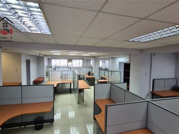 Oficina en arriendo mensual en teatinos con Huérfanos, Santiago - 4 dormitorios, 7 baños