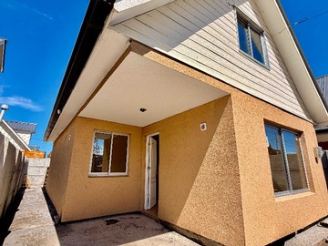 Arriendo Mensual / Casa / Coronel
