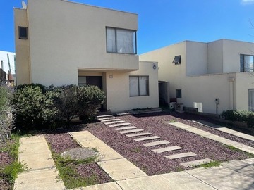 Casa en arriendo mensual en Gran oportunidad casa 4 dormitorios, en Bosques Real, Curauma., Valparaíso - 4 dormitorios, 3 baños