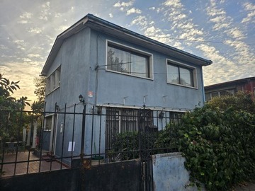Casa en venta en Belisario prats - cotapos, Independencia - 4 dormitorios, 2 baños