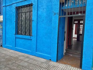 Casa en arriendo mensual en Amplia casa (174857), Santiago - 4 dormitorios, 2 baños