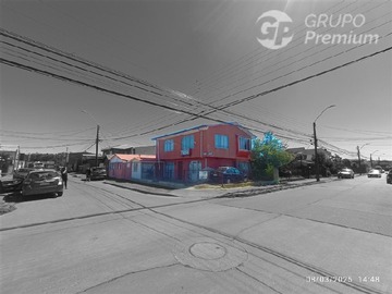 Casa en venta en Salinas, Talcahuano - 3 dormitorios, 2 baños