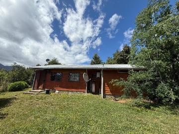 Casa en venta en Pucón, Pucón - 2 dormitorios, 2 baños