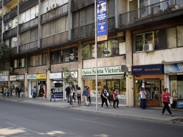 Local Comercial en venta en Mac Iver / Moneda, Santiago - 1 baño