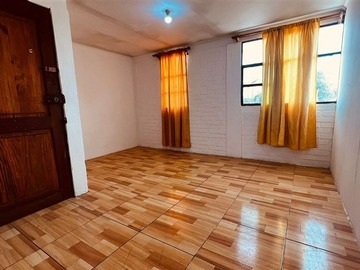 Departamento en venta en Pasaje Salar 6233, Renca, Región Metropolitana de Santiago 8640000, Chile, Renca - 2 dormitorios, 1 baño