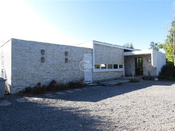 Venta / Casa / Colina