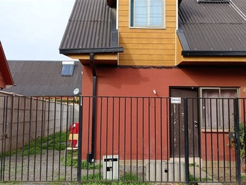 Casa en venta en Pasaje 35 medio oriente A 3648, Talca - 3 dormitorios, 1 baño