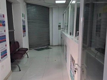 Local Comercial en arriendo mensual en Condell, Valparaíso - 1 baño