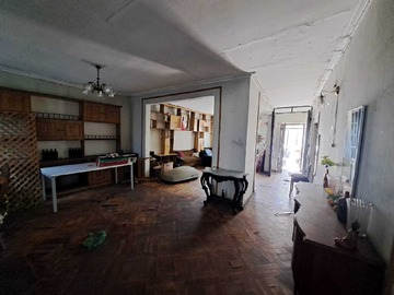 Casa en venta en Casa esquina potencial comercial (173137), Santiago - 6 dormitorios, 4 baños