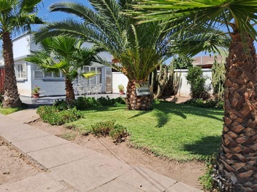 Casa en venta en El parrón, La Cisterna - 3 dormitorios, 1 baño