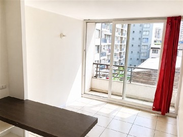 Departamento en arriendo mensual en Eyzaguirre 764, Santiago - 1 dormitorio, 1 baño