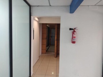 Oficina en arriendo mensual en Providencia - Nueva Los Leones, Providencia - 2 baños