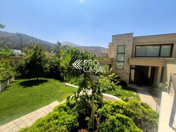 Casa en venta en Condominio - Los Litres, Lo Barnechea - 5 dormitorios, 5 baños