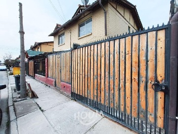 Casa en arriendo mensual en Pasaje Curaco, Maipú - 3 dormitorios, 2 baños