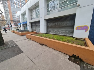Local Comercial en arriendo mensual en Av. Chacabuco 1088, Concepción - 2 baños