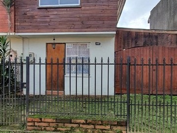 Casa en venta en Volcan lanín, Temuco - 2 dormitorios, 1 baño