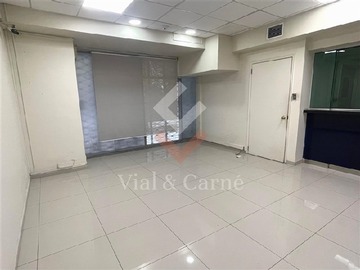 Local Comercial en arriendo mensual en Estado / Moneda, Santiago - 1 baño