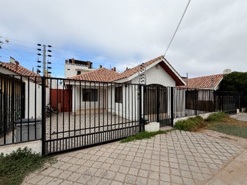 Casa en venta en Casa en Venta en el Milagro II, La Serena. - 3 dormitorios, 2 baños