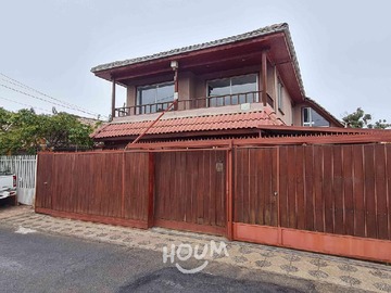 Casa en venta en Ponce de Zamora Cinco, La Florida - 6 dormitorios, 3 baños