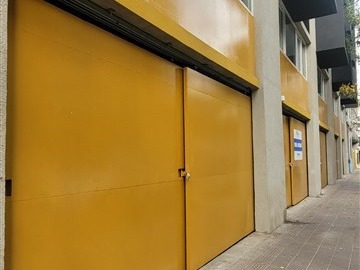 Local Comercial en venta en Vergara / Domeyko, Santiago - 1 baño