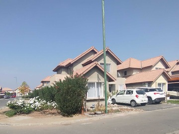 Casa en venta en Casa venta los nogales 1135 comuna de lampa (176421), Lampa - 4 dormitorios, 3 baños