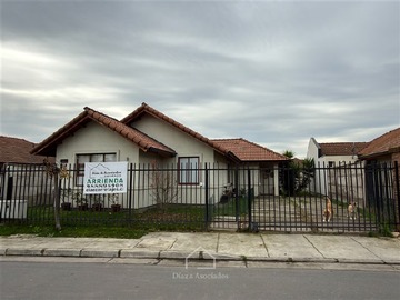 Casa en arriendo mensual en 5 norte, Talca - 3 dormitorios, 2 baños