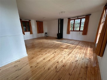 Casa en arriendo mensual en El batro, Valparaíso - 3 dormitorios, 2 baños