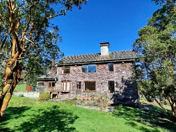 Casa en venta en Casa en Pelluco cercana a Colegio San Javier (180312), Puerto Montt - 6 dormitorios, 4 baños